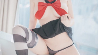꼴려