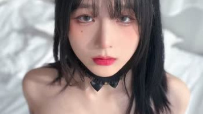 장주 꼭지만 가린 손브라 아담한 가슴 사이즈