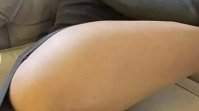 포즈 개잔지네