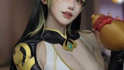 거유 코스프레
