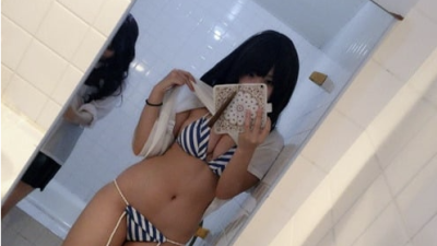 코스플레이어의 하체