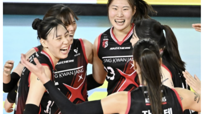 [2025년11월01일] 이선우 28득점 폭발… 정관장, IBK 잡고 탈꼴찌 탈출(3-2) [V-리그]