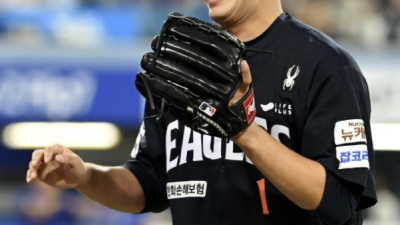 [2025년10월13일] ‘161→158→157→156→161’ 강속구 릴레이…K-BASEBALL 대표팀 마운드, 일본도 놀랄 스피드 라인업