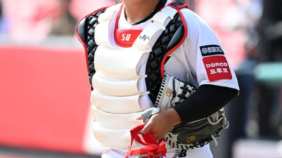 [2025년11월10일] “강백호, MLB 쇼케이스 후 결정 장기전”… 국내 잔류 땐 ‘첫 타격’은 박찬호가 먼저