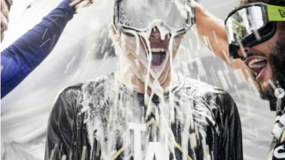 [2025년10월12일] ‘의자 냄새’ 맡고 교체 요청…사사키 로키, NLCS 진출 기자회견 해프닝