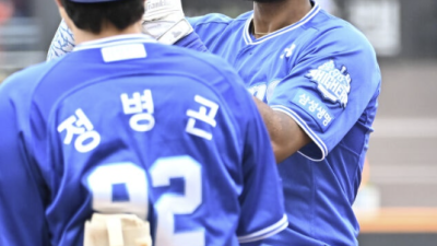 [2025년10월20일] ‘볼넷→안타→안타→2루타→안타→안타’ 3회 대폭발…삼성, 와이스 공략하며 승부 뒤집다