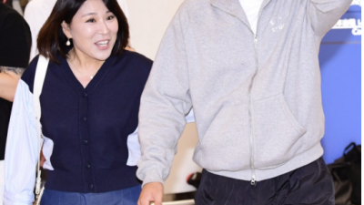 [2025년10월01일] 이정후, MLB 첫 풀타임 소화 후 귀국…팀 내 타율 1위 “내년엔 더 좋아질 것”