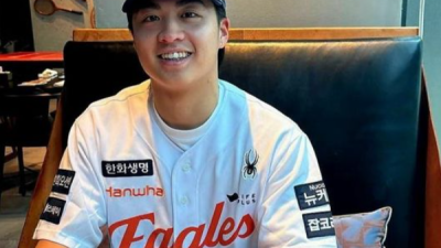 [2026년01월07일] 한화 ‘아시아쿼터 1호’ 왕옌청 영입, 일본에서도 화제…“9개월 10+차례 방문” 정성 스카우팅 결실될까