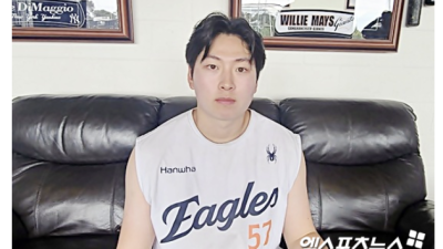 [2026년02월20일] 한화 194cm 좌완 조동욱 “불펜 경쟁 이기고 언젠가 선발 도전”…김범수 FA 이탈 공백 속 새 역할 노린다