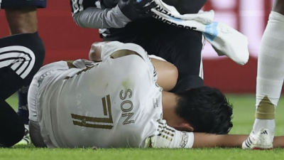 [2026년03월20일] 손흥민 또 거친 태클에 쓰러졌다…LA FC 2경기 연속 과격 견제 속 끝내 8강 진출