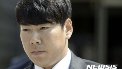 [2025년11월25일] “다저스 스카우트도 왔다”…美 재도전 나선 강정호, MLB 트라이아웃에서 보여준 것과 남겨둔 것
