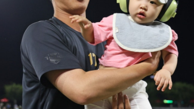 [2026년01월05일] 임기영, KIA와 9년 동행 마침표…2차 드래프트로 삼성행 확정 뒤 “유니폼 못 입어 아쉽다” 작별 인사
