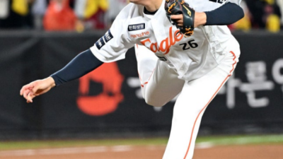 [2026년01월06일] 한화 불펜 ‘변수 경보’…홀드 1위 한승혁 보상선수 이탈+김서현 후반기 흔들림+김범수 FA 미계약